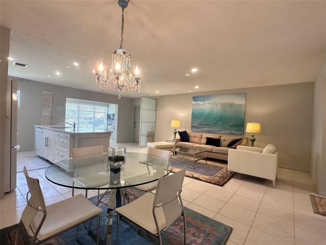 14492 Canalview Drive B, Delray Beach, FL 33484
