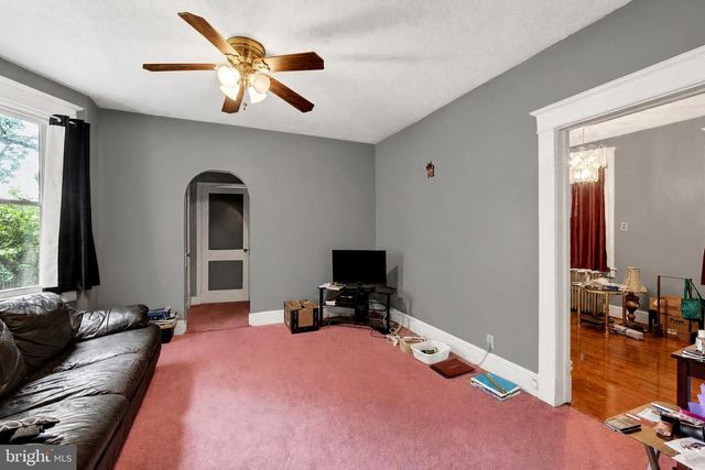109 W HILLTOP RD, Baltimore, MD 21225