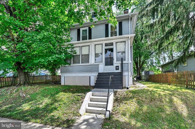 109 W HILLTOP RD, Baltimore, MD 21225