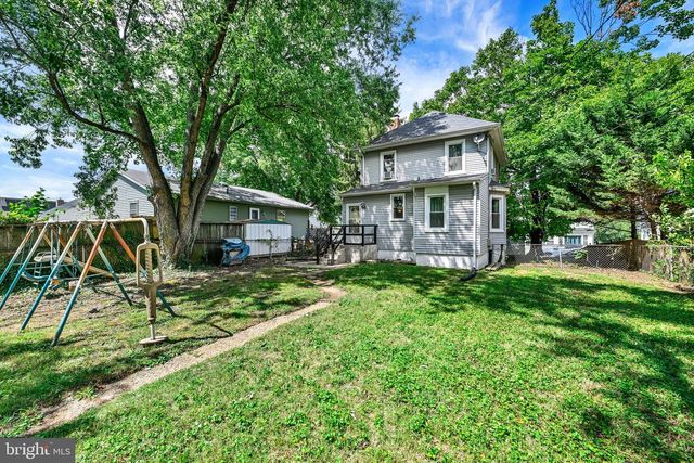 109 W HILLTOP RD, Baltimore, MD 21225
