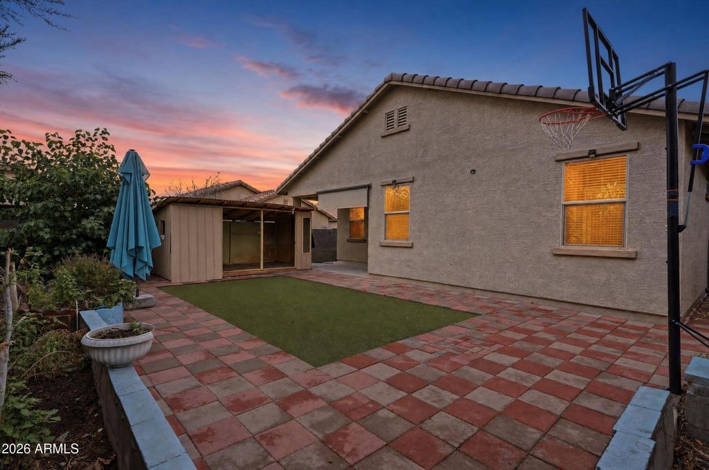 8917 N 90TH Avenue, Peoria, AZ 85345 — exterior