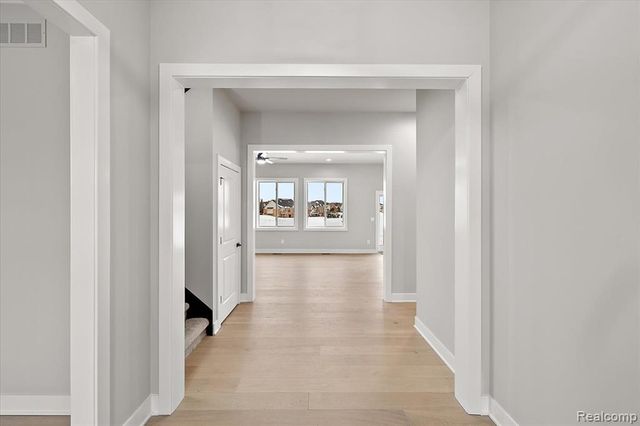 17827 Biscayne Drive, Macomb, MI 48042