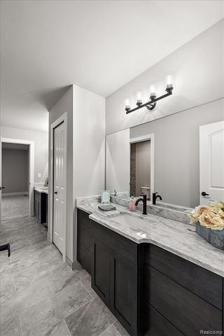 17827 Biscayne Drive, Macomb, MI 48042