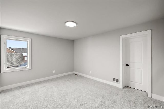 17827 Biscayne Drive, Macomb, MI 48042