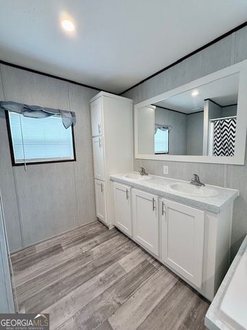 683 Evergreen Church Road, Cobbtown, GA 30420