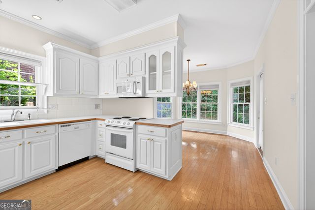2168 Stockton Walk Way, Snellville, GA 30078