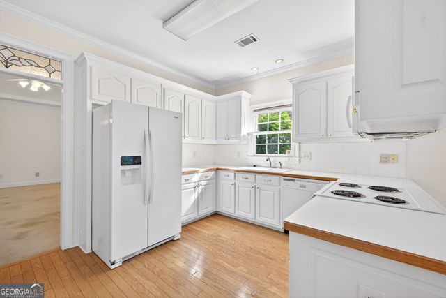2168 Stockton Walk Way, Snellville, GA 30078