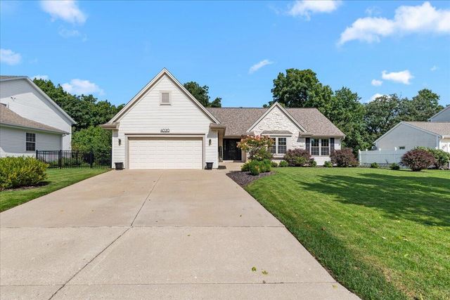 4020 W Lakeview DRIVE, Franklin, WI 53132