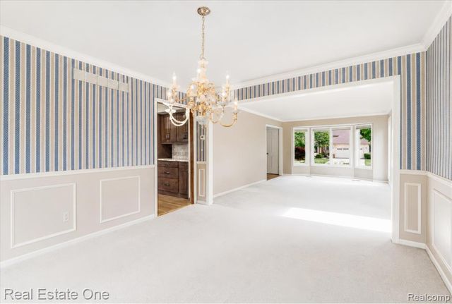 3393 Charlwood Drive, Rochester Hills, MI 48306