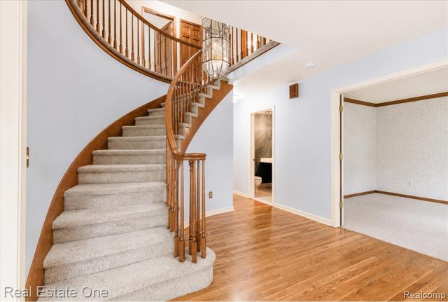 3393 Charlwood Drive, Rochester Hills, MI 48306