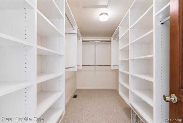 3393 Charlwood Drive, Rochester Hills, MI 48306