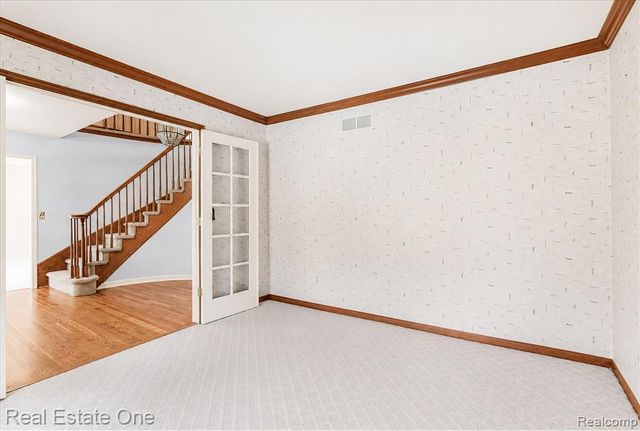 3393 Charlwood Drive, Rochester Hills, MI 48306