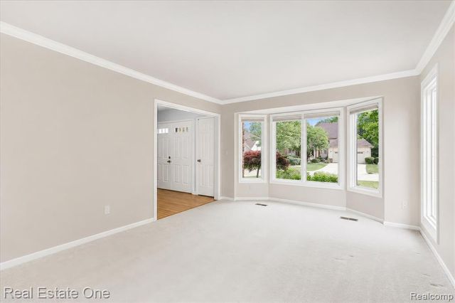 3393 Charlwood Drive, Rochester Hills, MI 48306