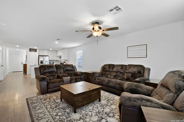 6017 Companion Loop, Bulverde, TX 78163