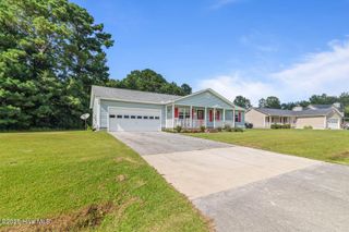 126 Nicole Court, Jacksonville, NC 28540
