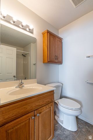 275 W 260 N, Hyde Park, UT 84318