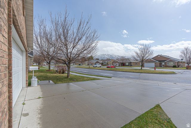 275 W 260 N, Hyde Park, UT 84318