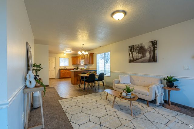 275 W 260 N, Hyde Park, UT 84318