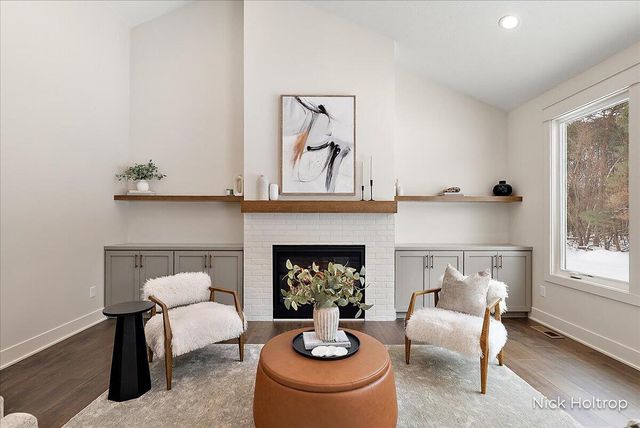 9738 56th Avenue, Allendale, MI 49401