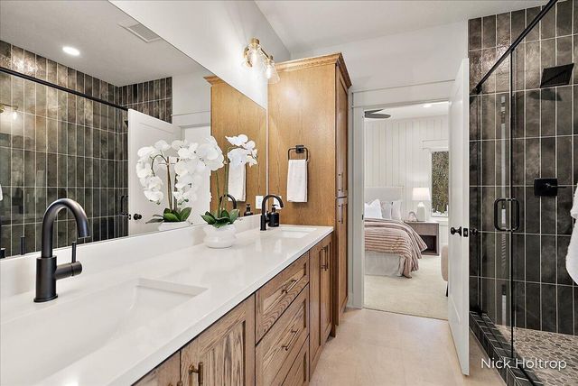 9738 56th Avenue, Allendale, MI 49401