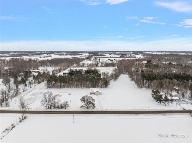 9738 56th Avenue, Allendale, MI 49401