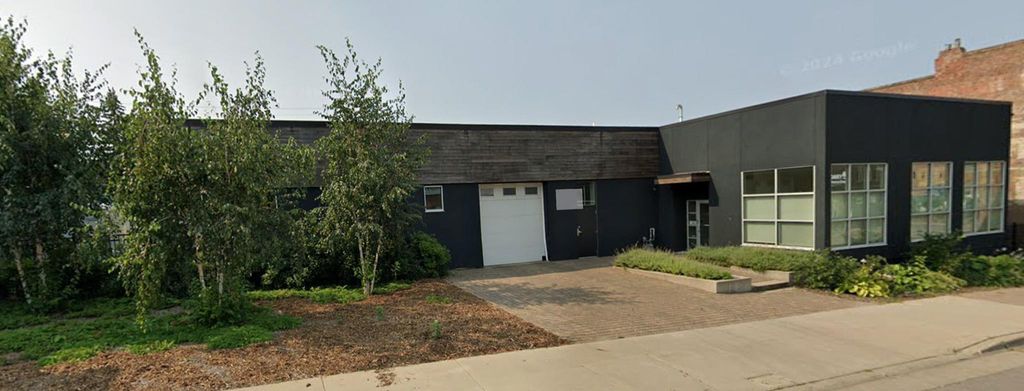 1196 7th Street E, Saint Paul, MN 55106