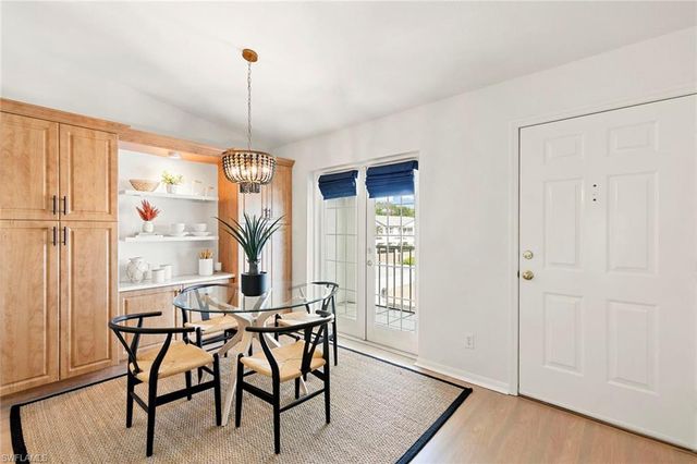 841 Tanbark DR # 202, Naples, FL 34108