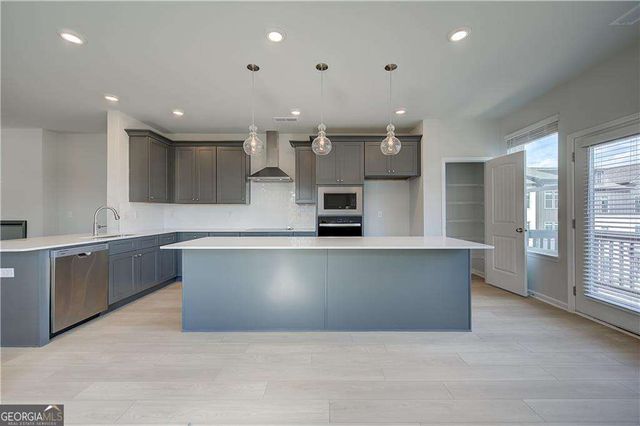 313 Daybreak Lane, Newnan, GA 30265