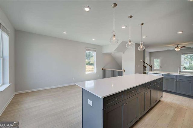 313 Daybreak Lane, Newnan, GA 30265