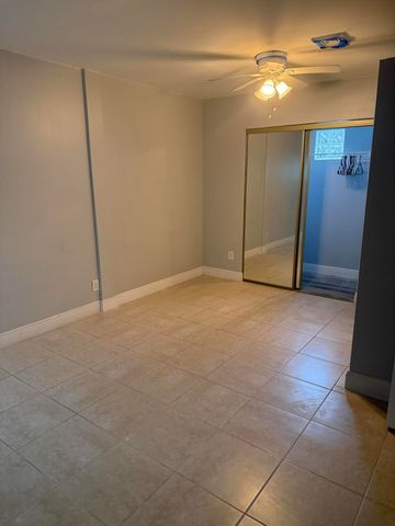 192 CAROLINE Drive, Royal Palm Estates, West Palm Beach, FL 33413