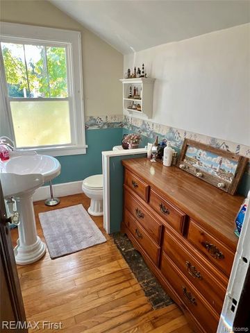 9280 River Road, Clay, MI 48001