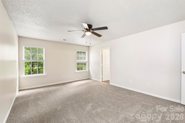 5904 Leawood Run Court, Charlotte, NC 28269