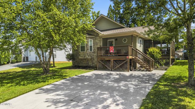 650 Lloyd Huskey Road, Pigeon Forge, TN 37863