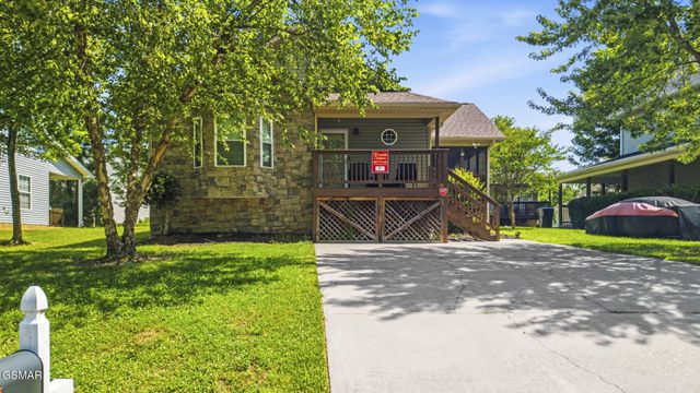 650 Lloyd Huskey Road, Pigeon Forge, TN 37863