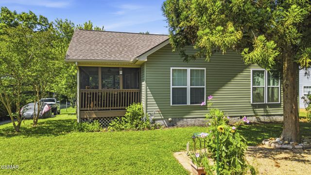 650 Lloyd Huskey Road, Pigeon Forge, TN 37863