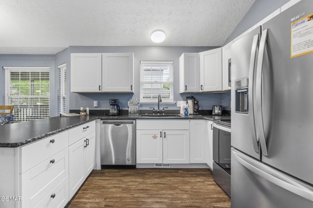 650 Lloyd Huskey Road, Pigeon Forge, TN 37863