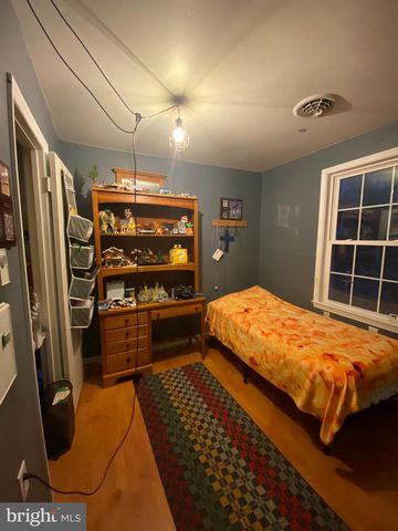 32 SCOTT DR, Shepherdstown, WV 25443