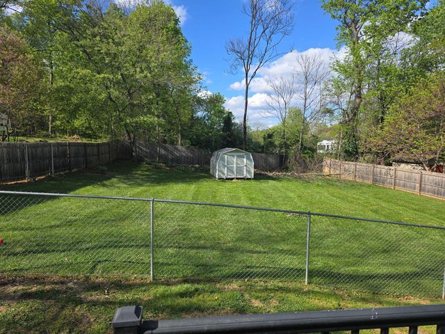 32 SCOTT DR, Shepherdstown, WV 25443