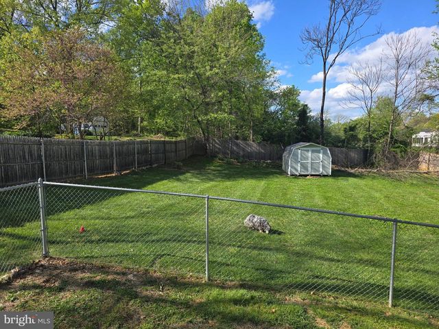 32 SCOTT DR, Shepherdstown, WV 25443