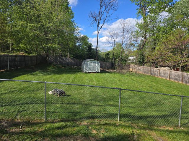 32 SCOTT DR, Shepherdstown, WV 25443