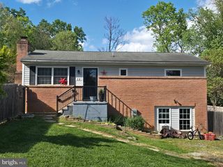 32 SCOTT DR, Shepherdstown, WV 25443