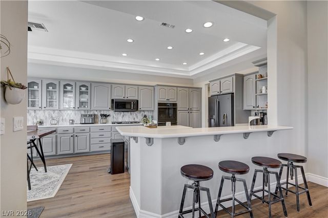 10533 Shoalhaven Drive, Las Vegas, NV 89134