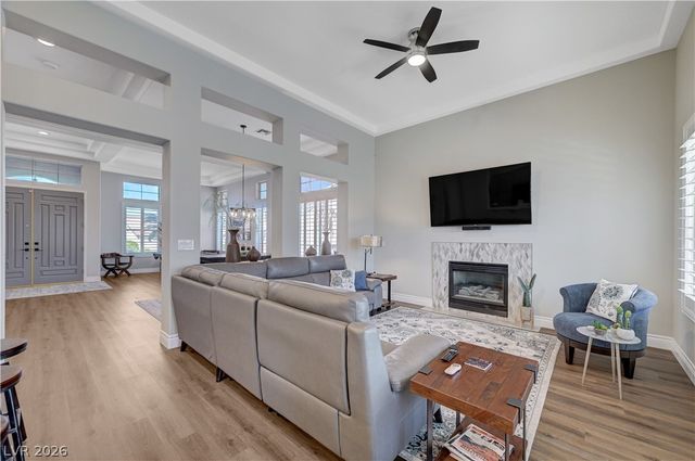 10533 Shoalhaven Drive, Las Vegas, NV 89134