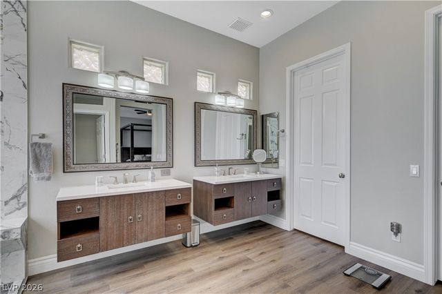 10533 Shoalhaven Drive, Las Vegas, NV 89134