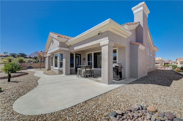 10533 Shoalhaven Drive, Las Vegas, NV 89134