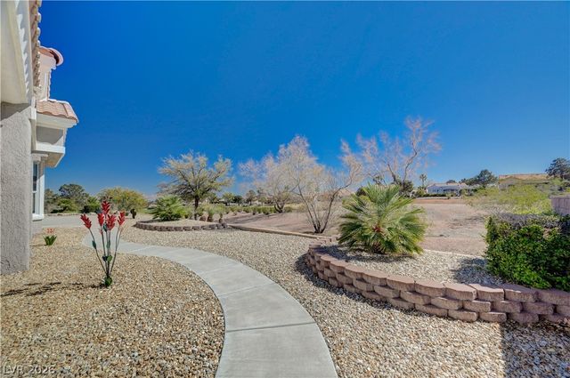 10533 Shoalhaven Drive, Las Vegas, NV 89134