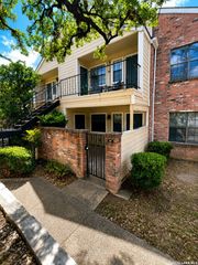 11610 Vance Jackson Rd Apt 867, San Antonio, TX 78230