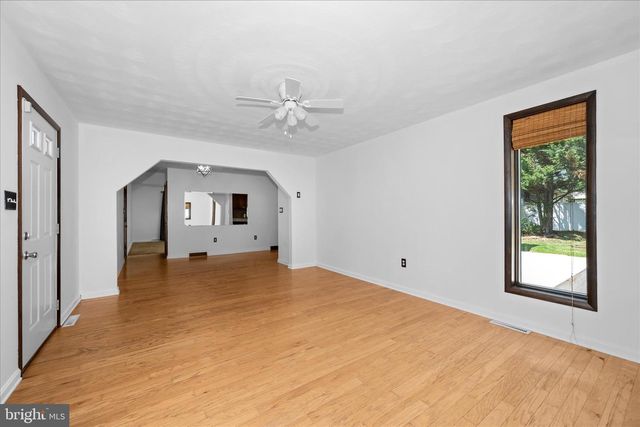 376 VALLEY DRIVE, Fayetteville, PA 17222