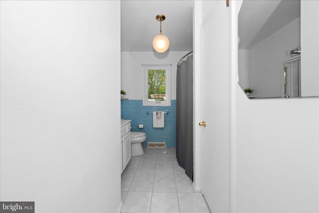 376 VALLEY DRIVE, Fayetteville, PA 17222