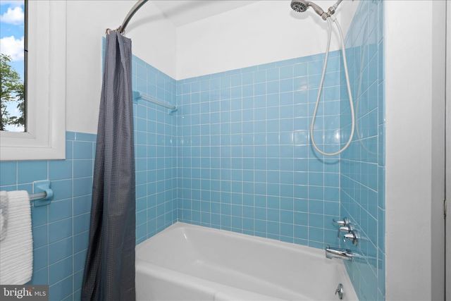 376 VALLEY DRIVE, Fayetteville, PA 17222